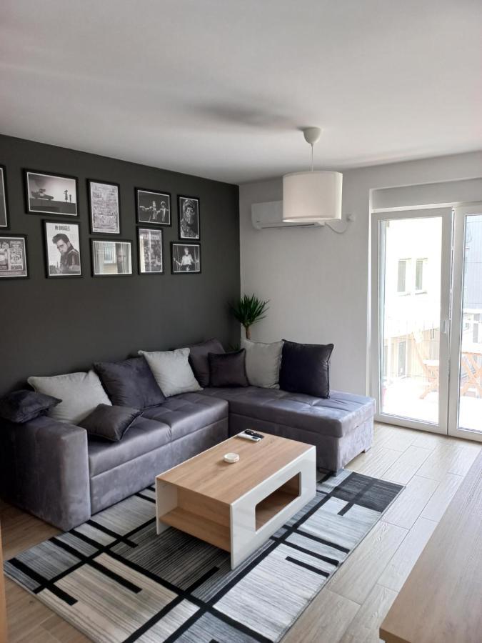 Lovely One Bedroom Apartment Ub Eksteriør billede