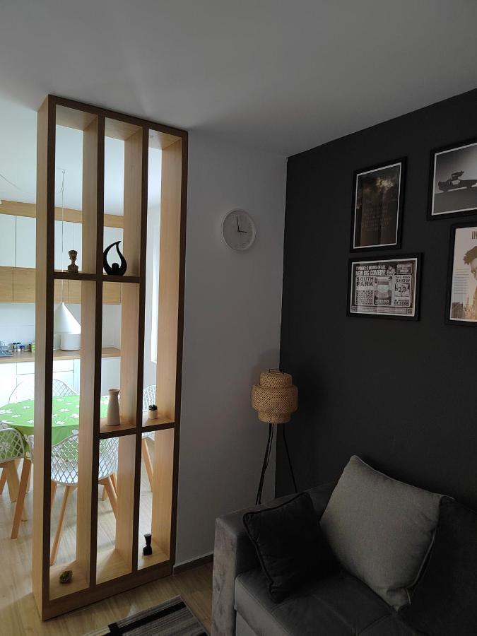 Lovely One Bedroom Apartment Ub Eksteriør billede